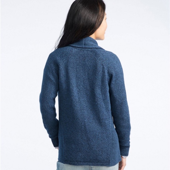 Women’s LLBean shaker stitch open cardigan‎ in red - Picture 4 of 6